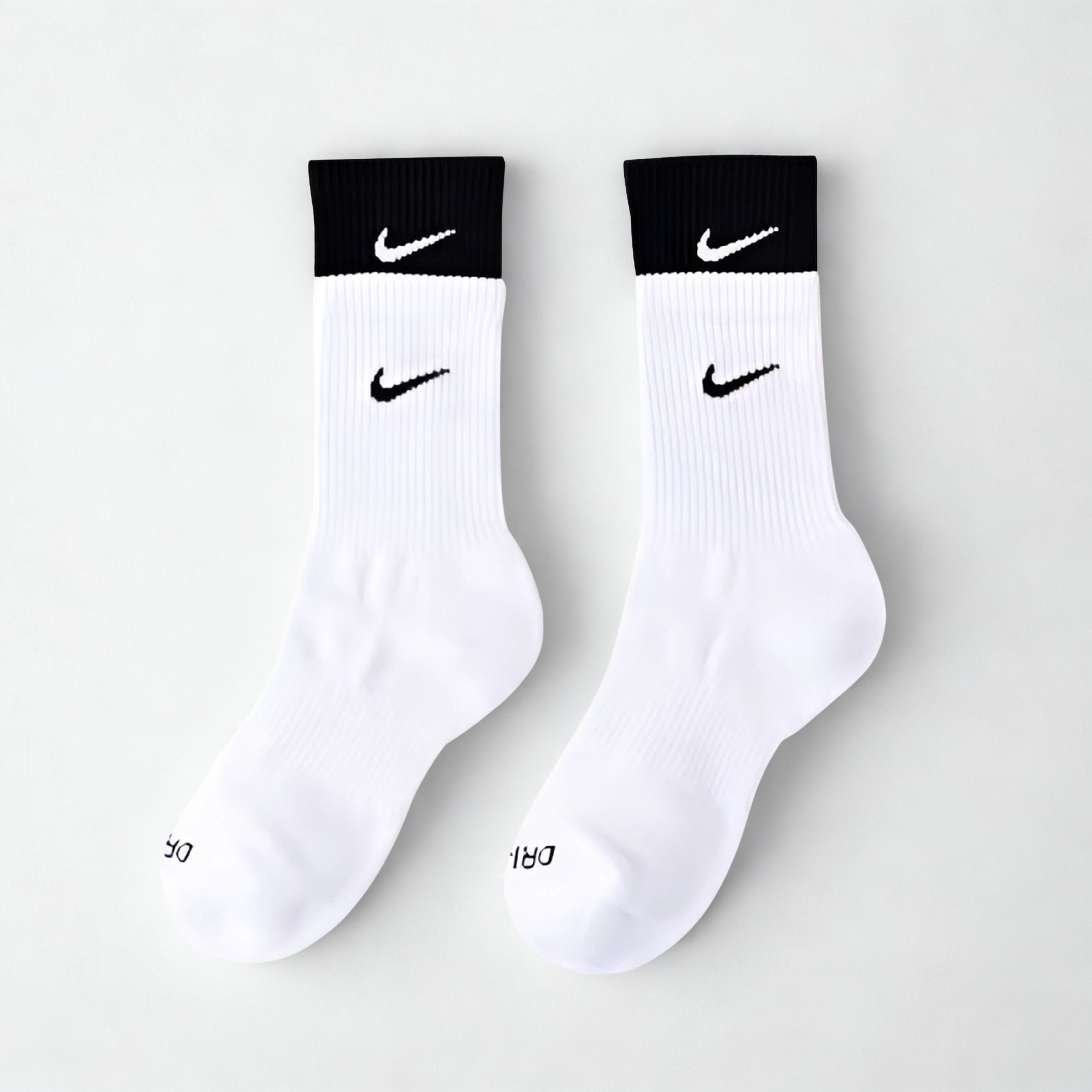 double-layered-cushion-nike-b-w-1