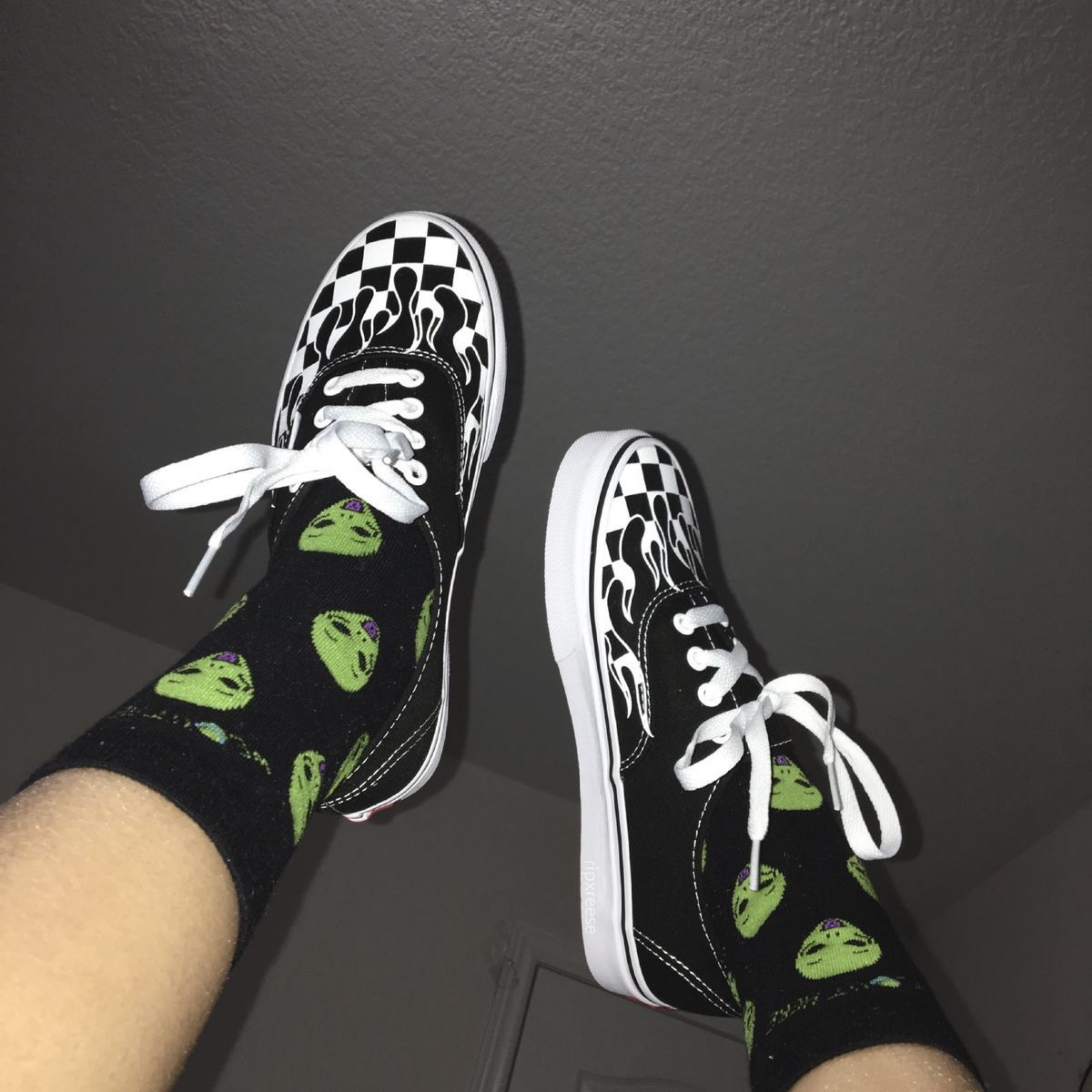 buzzed-out-alien